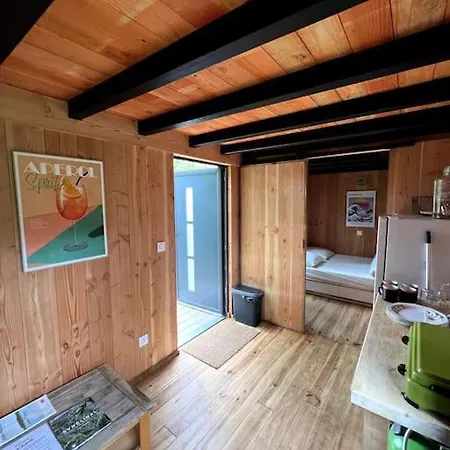 Camping La Kahute - Tiny House Au Coeur De La Foret Carcans Exterior photo