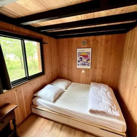 Camping La Kahute - Tiny House Au Coeur De La Foret Carcans Exterior photo